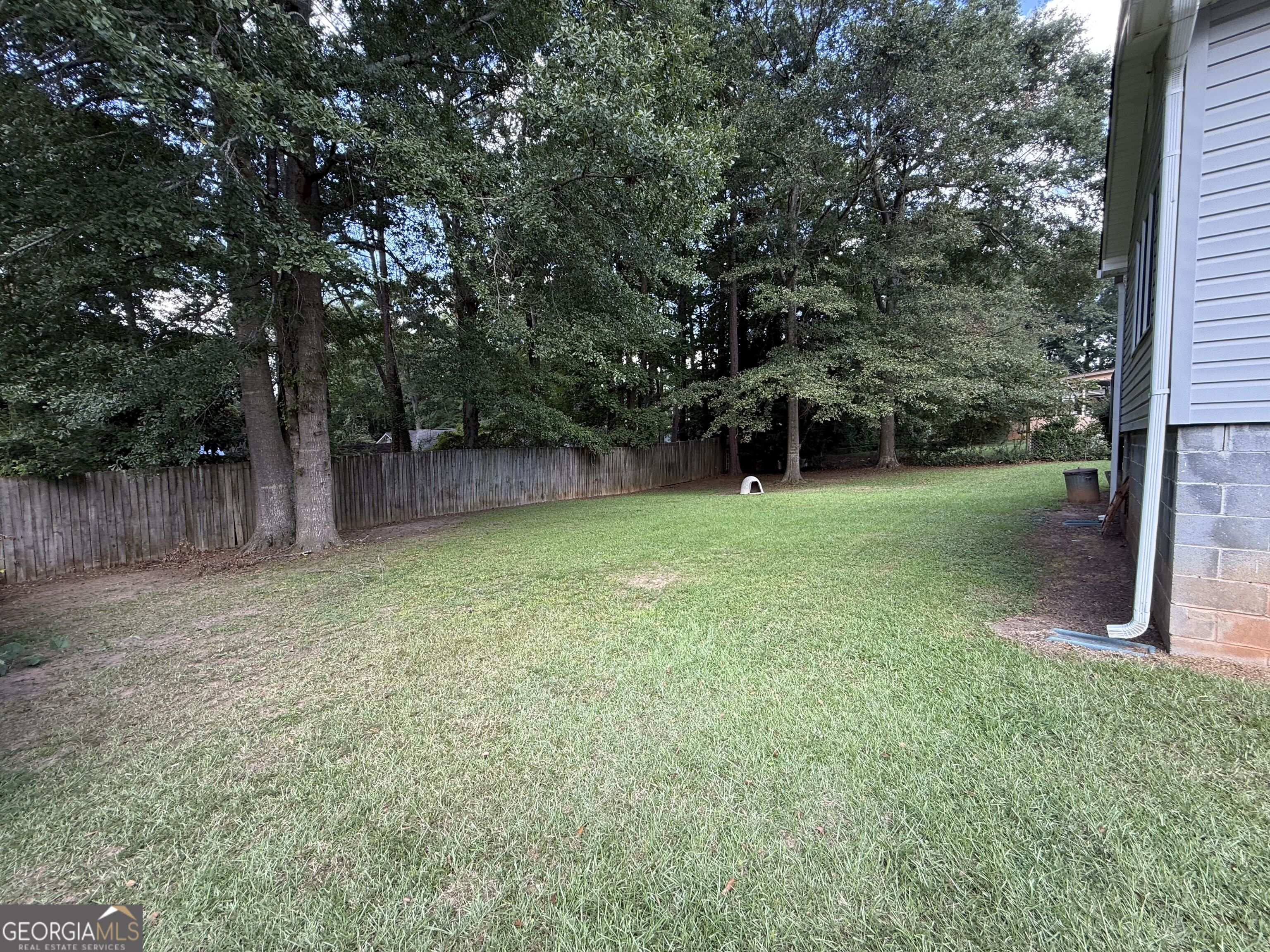 6641 Londonderry Drive Property Photo 7