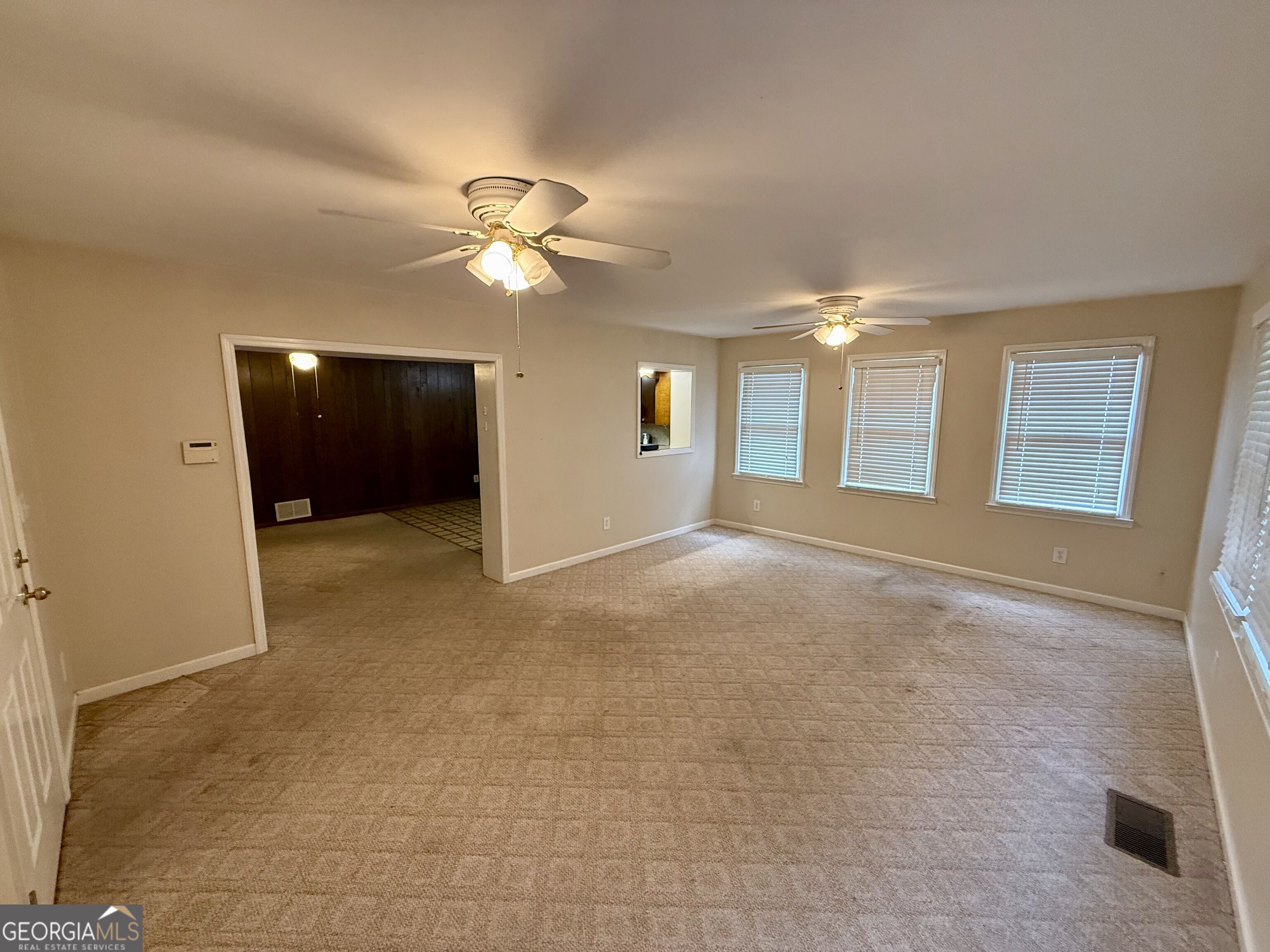 6641 Londonderry Drive Property Photo 13
