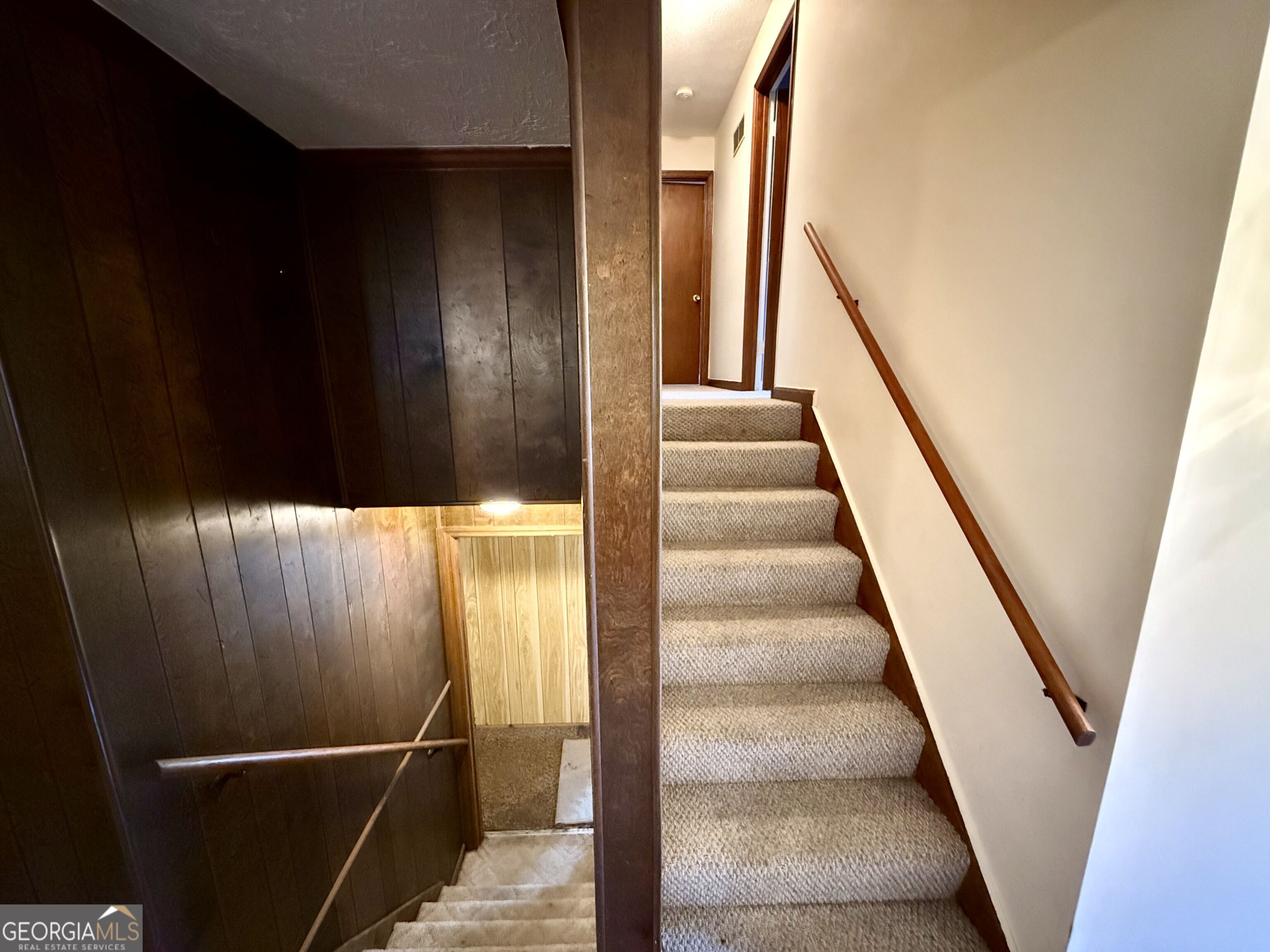 6641 Londonderry Drive Property Photo 15