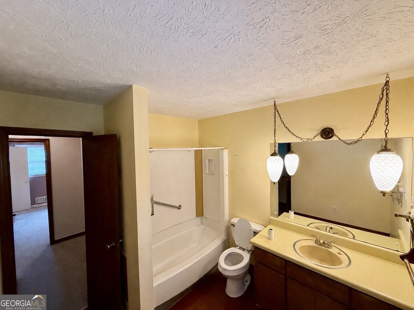6641 Londonderry Drive Property Photo 17