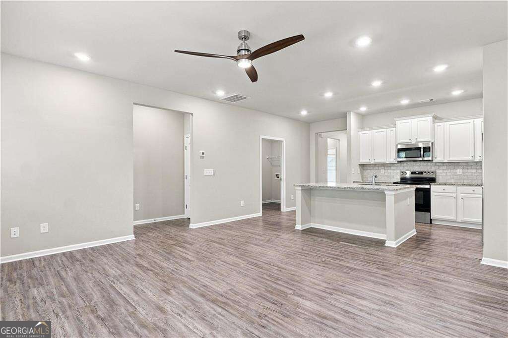 94 Sanctuary Place Property Photo 11