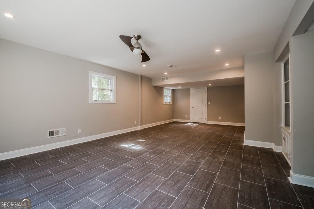 629 Willivee Drive Property Photo 9