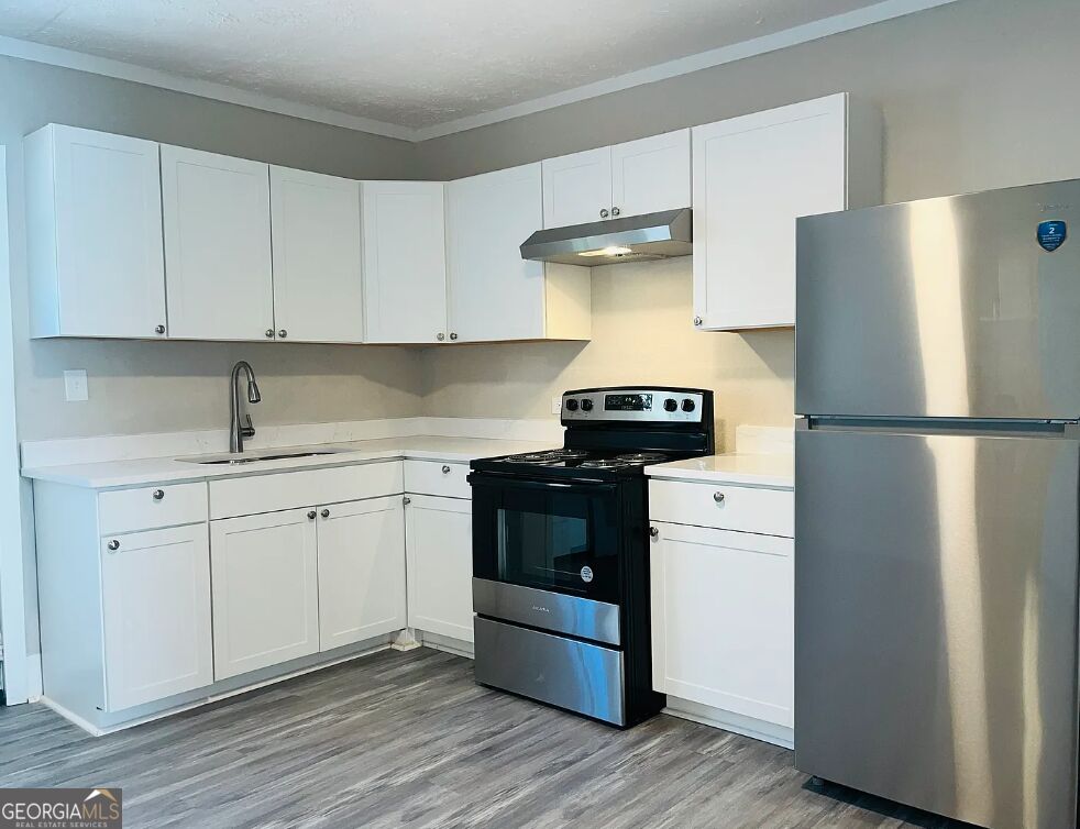 1318 Forrest Avenue Property Photo 3