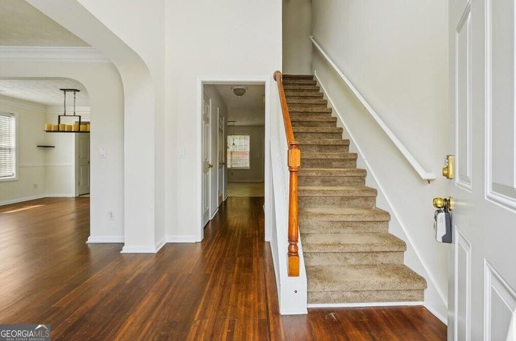 4255 Old House Drive Property Photo 3