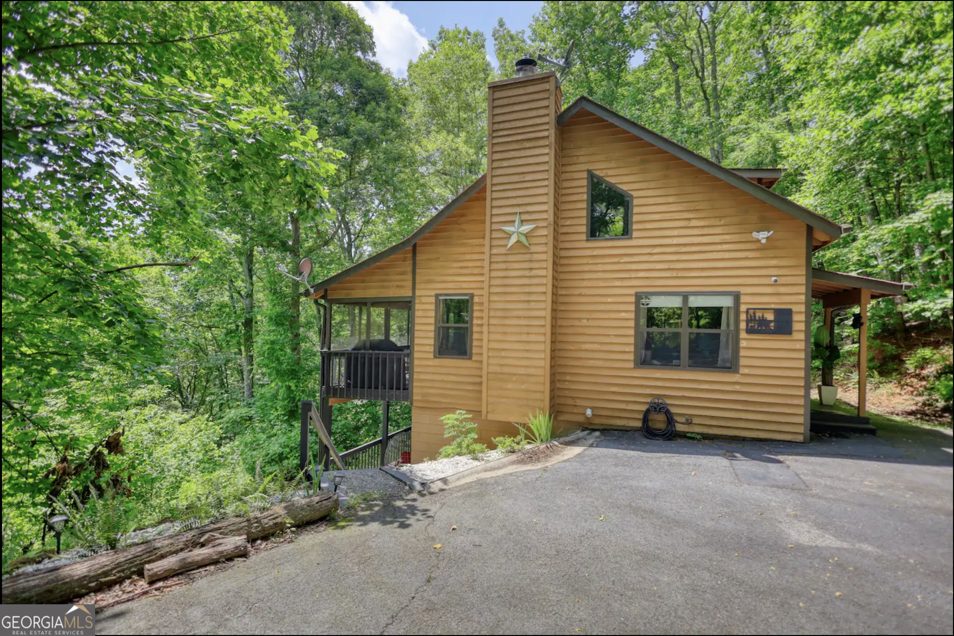 2531 Hunter Road Property Photo 1