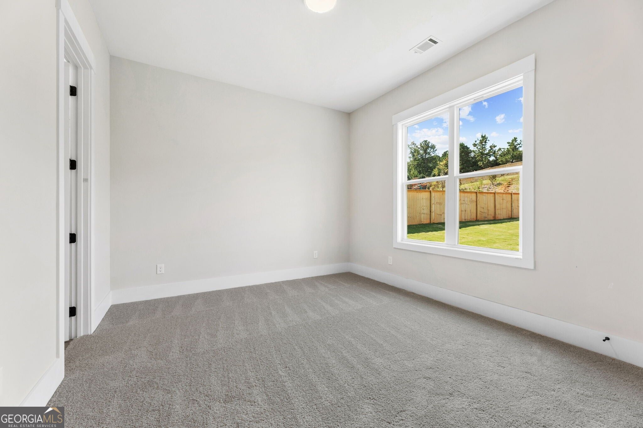 3335 Hillshire Drive Property Photo 15