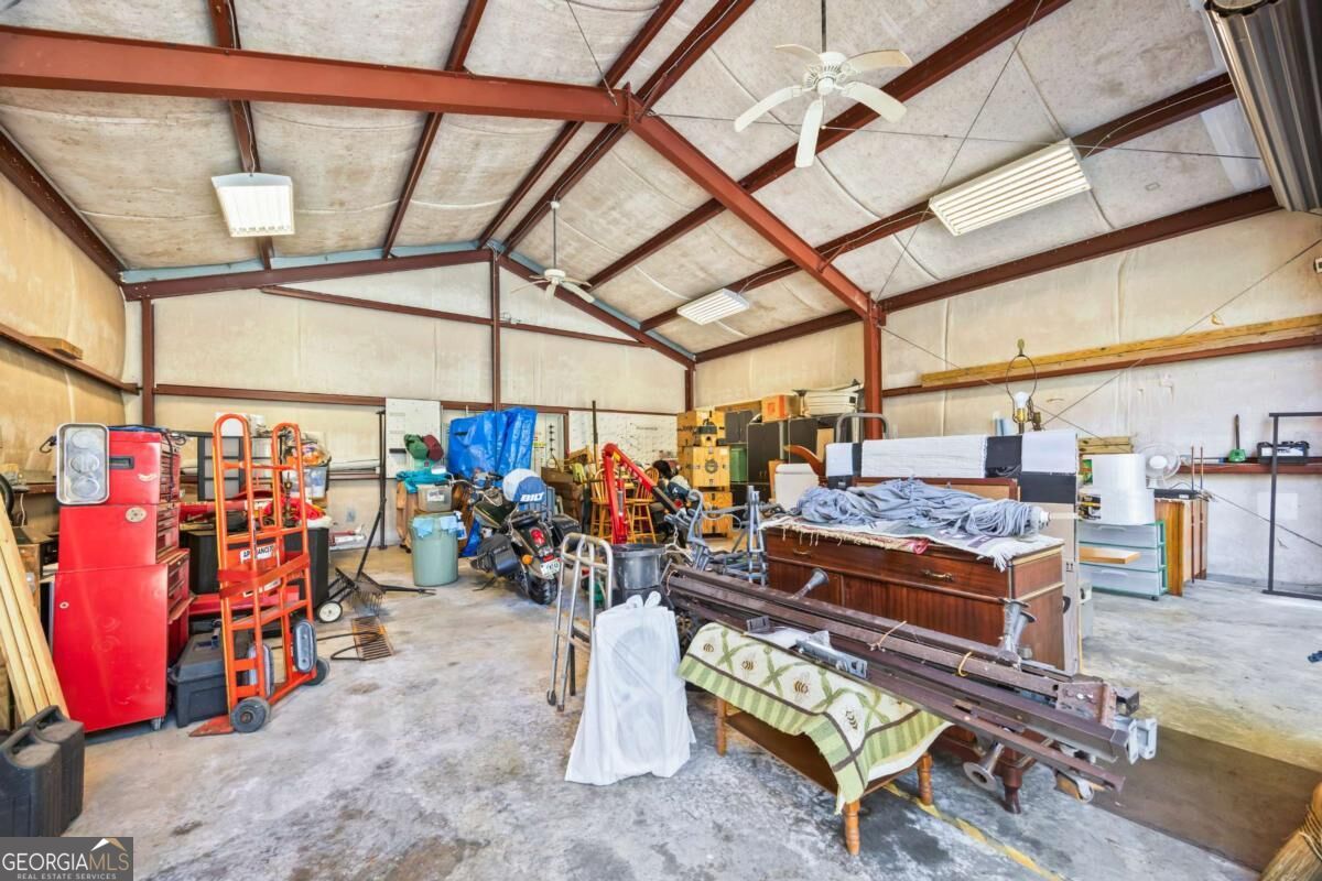 572 Imperial Drive Property Photo 44
