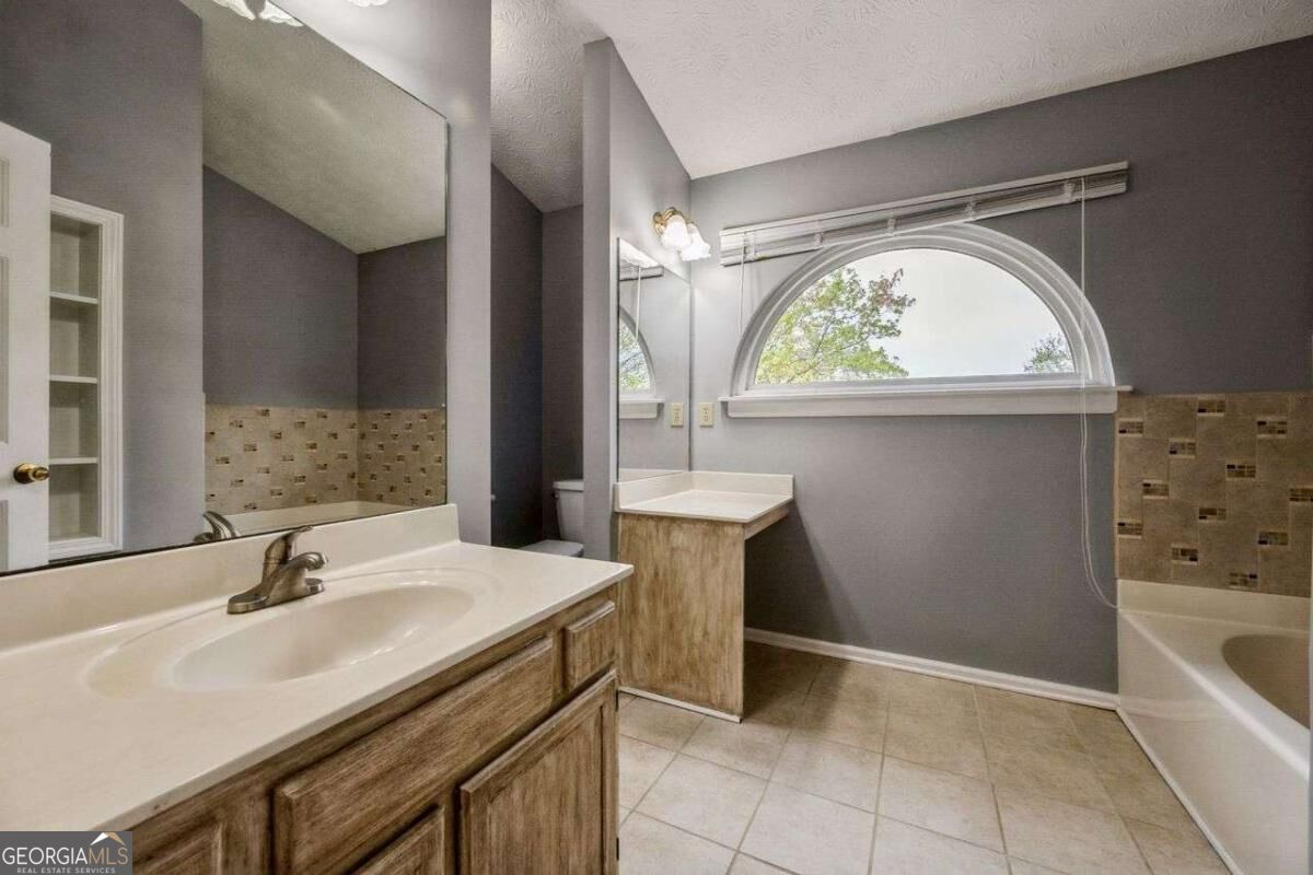 3635 Darwin Place Property Photo 24