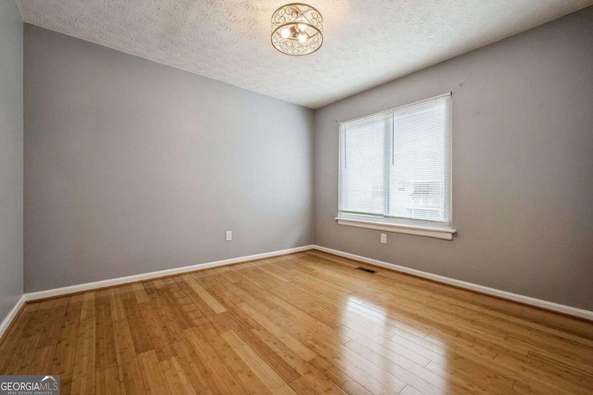 3635 Darwin Place Property Photo 28