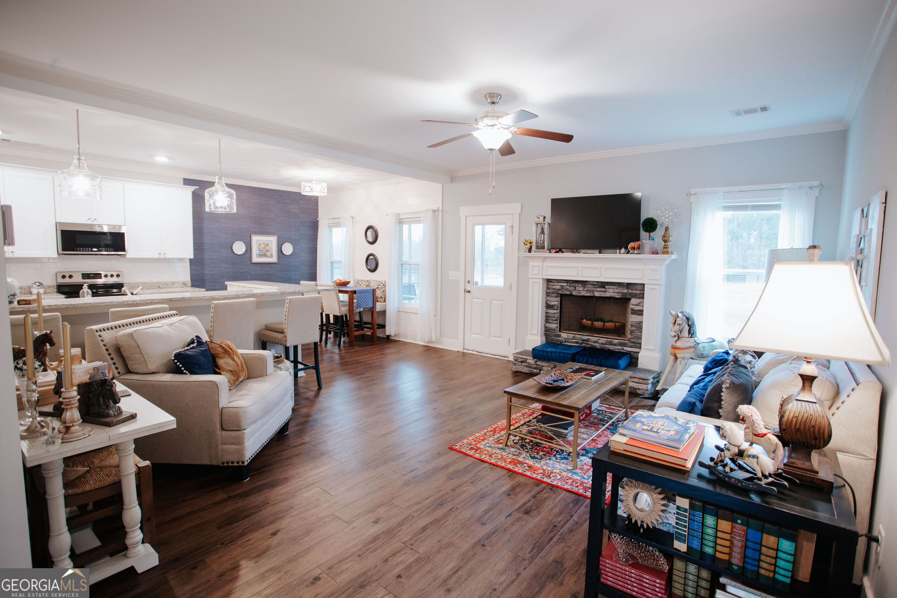 3221 Hollonville Road Property Photo 10