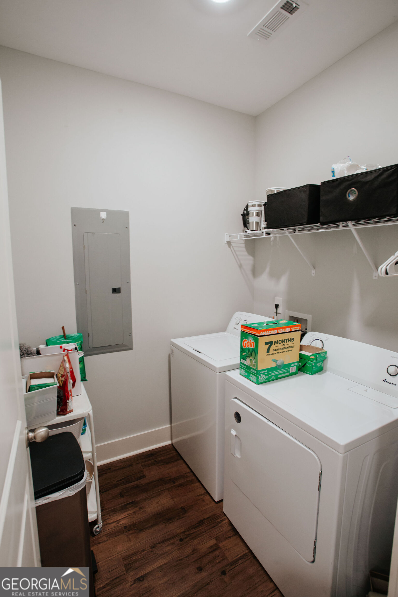 3221 Hollonville Road Property Photo 16