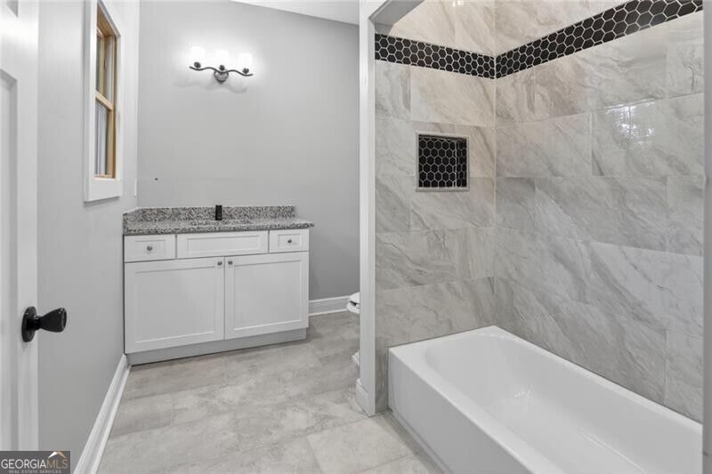 607 E Solomon Street Property Photo 21