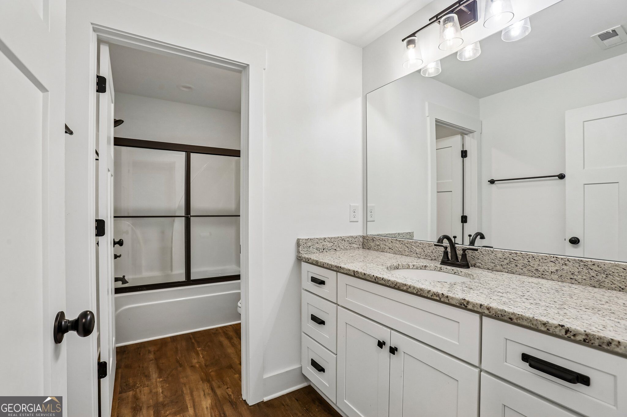 580 Stoneledge Road Property Photo 12