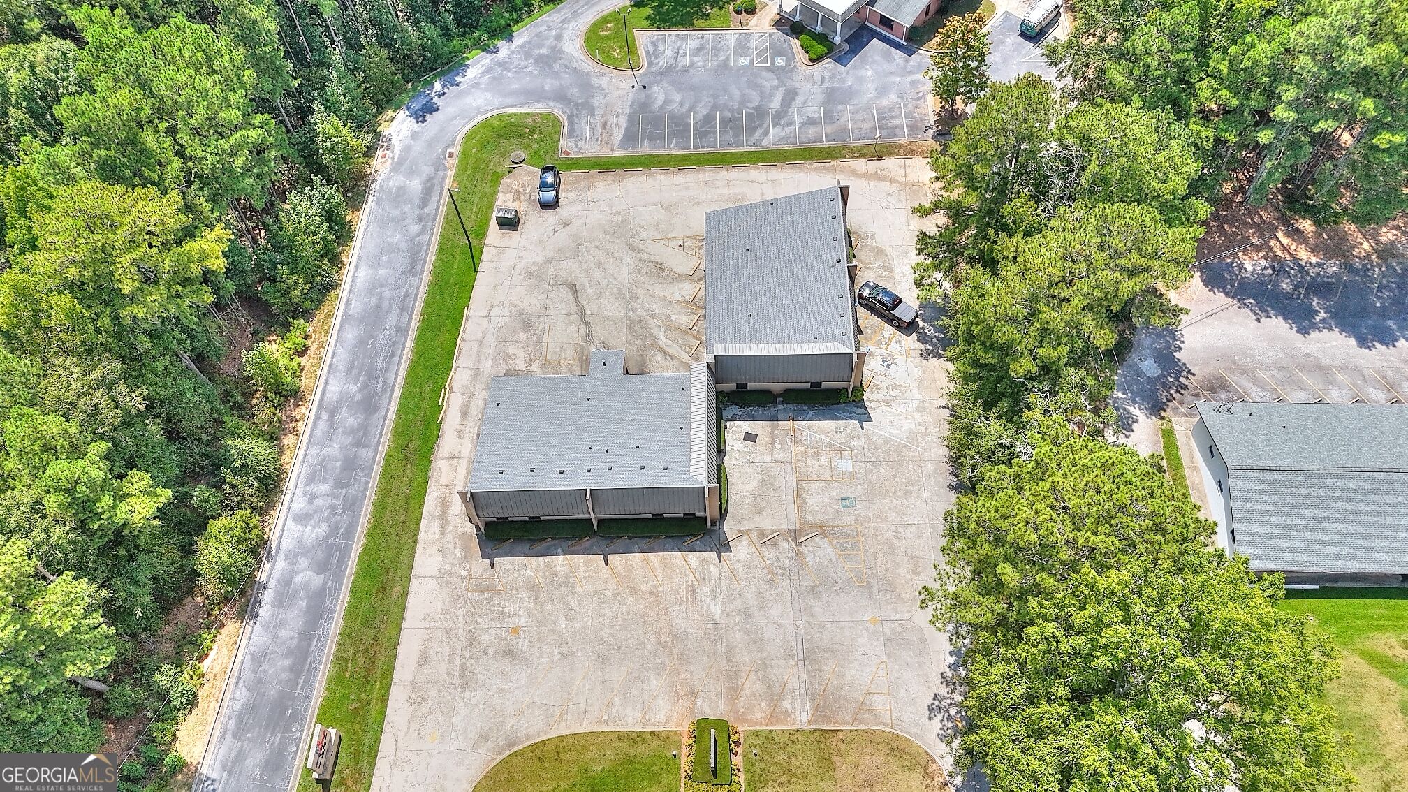 704 Breedlove Drive Property Photo 30