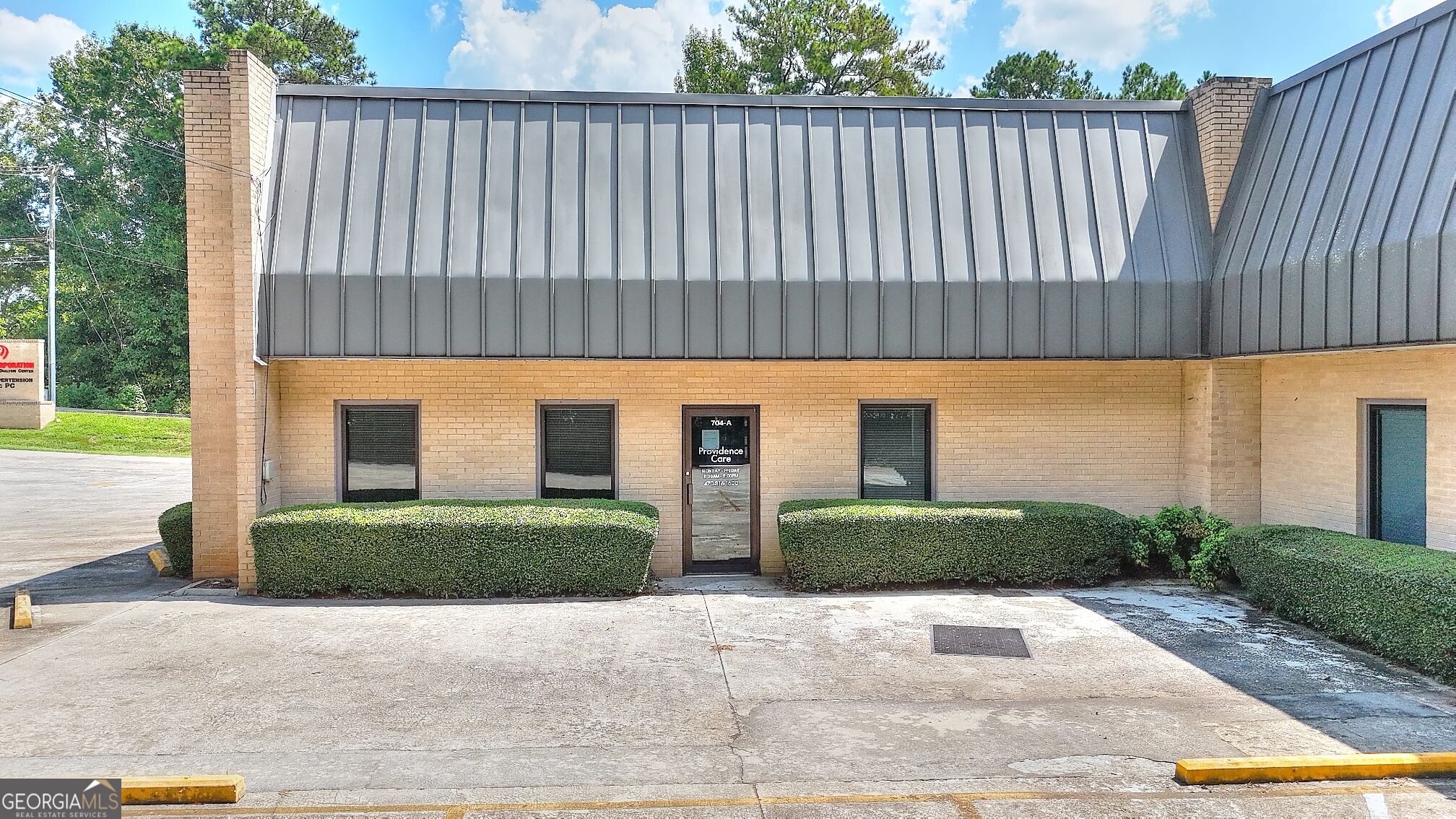 704 Breedlove Drive Property Photo 35