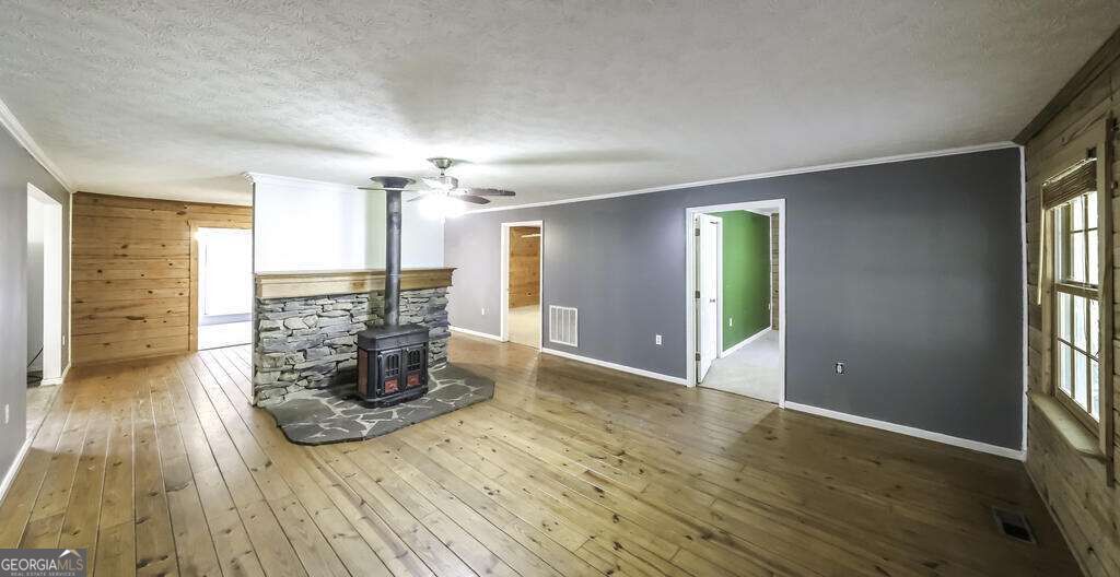516 Dickerson Road Property Photo 5