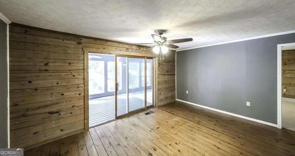 516 Dickerson Road Property Photo 9
