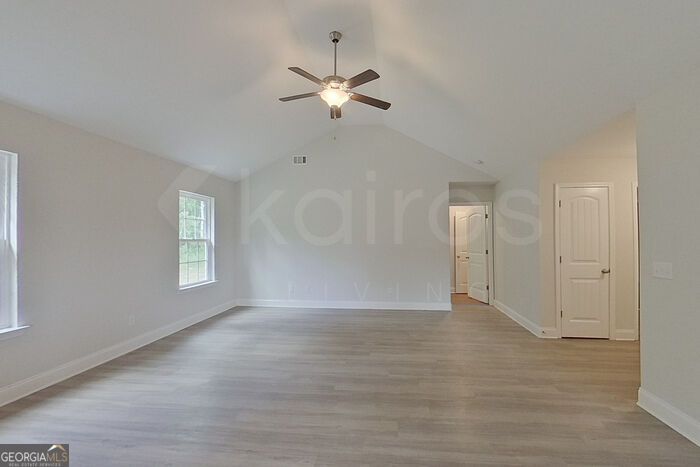 223 Western Red Cedar Drive Property Photo 2