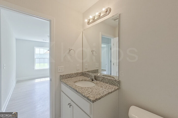 223 Western Red Cedar Drive Property Photo 15