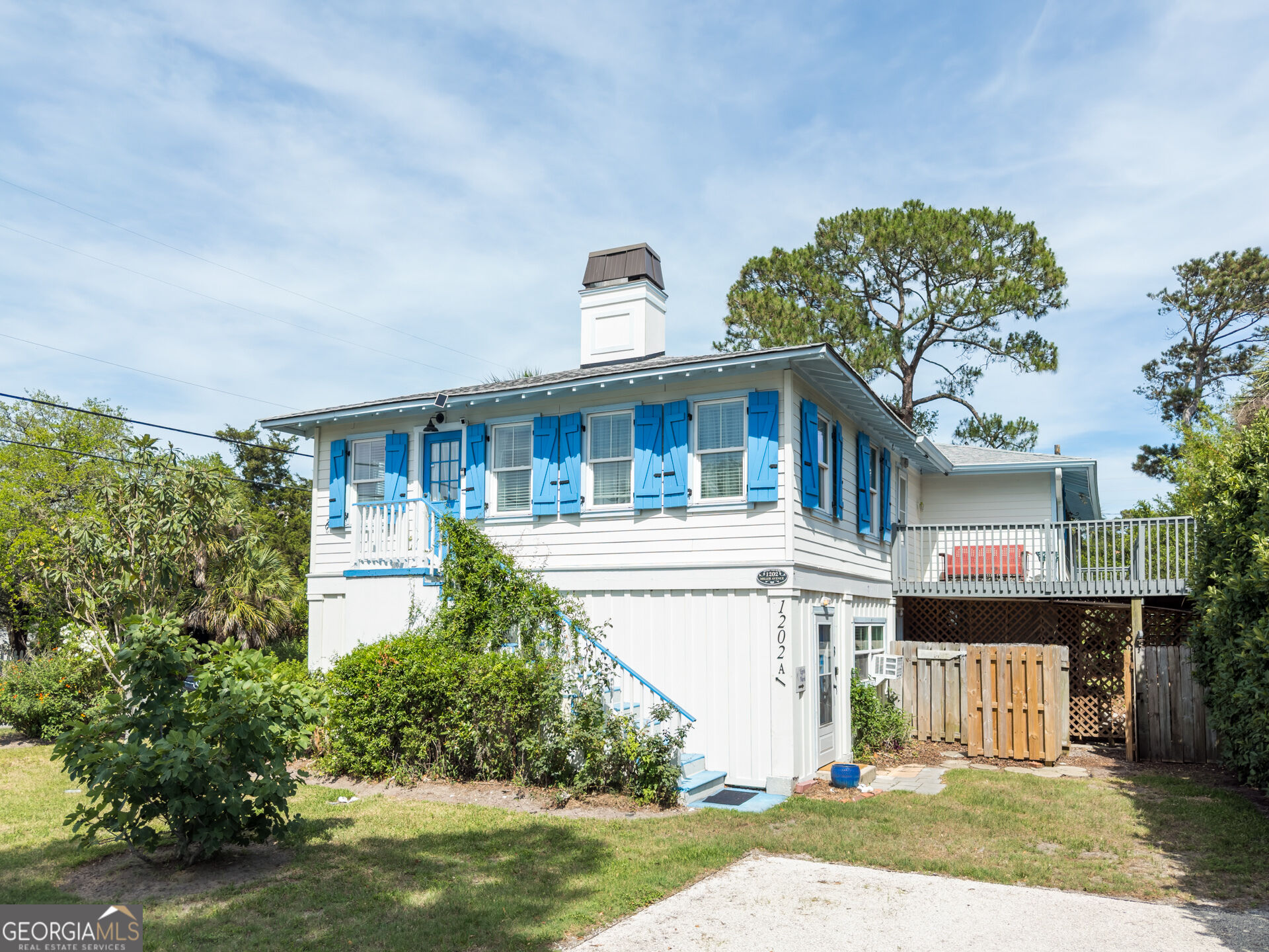 1202 Miller Avenue Property Photo 1