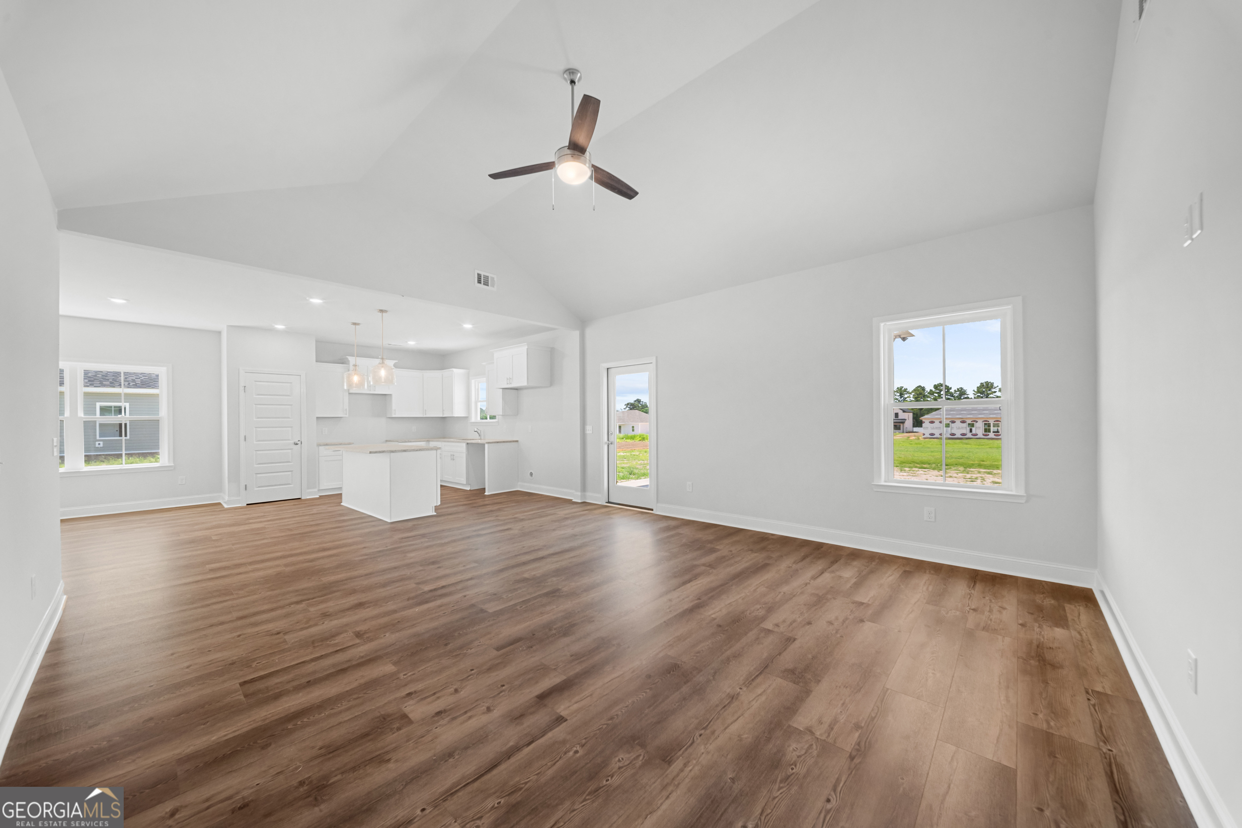 318 Barney Run Property Photo 8