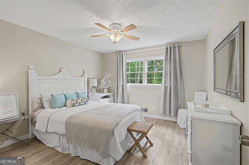 2204 Pine Point Drive Property Photo 21