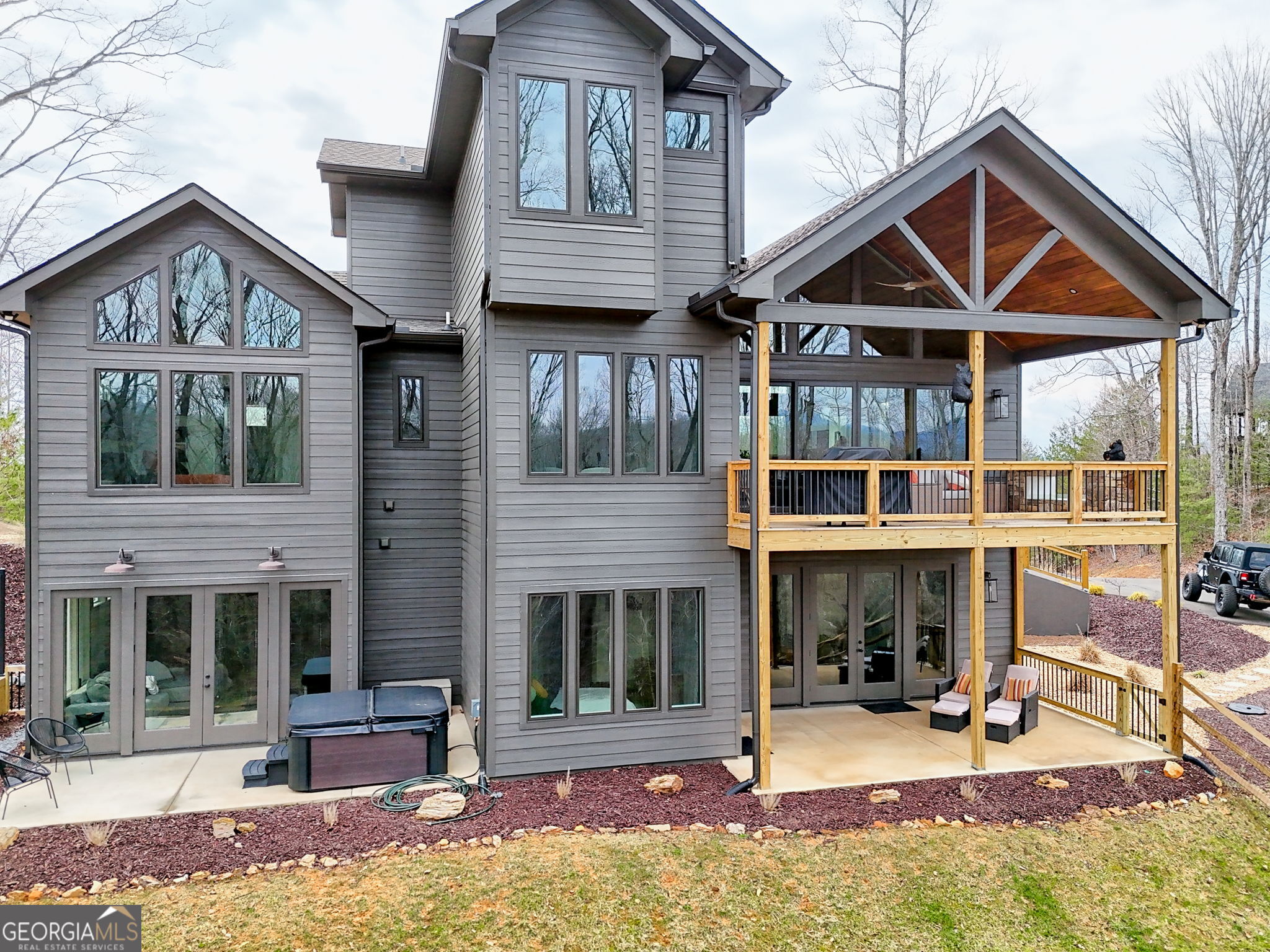 804 Settlers Ridge Road Property Photo 4
