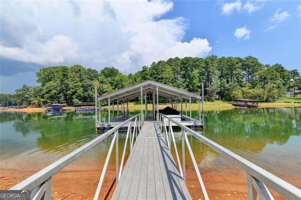 7470 Fields Drive Property Photo 9