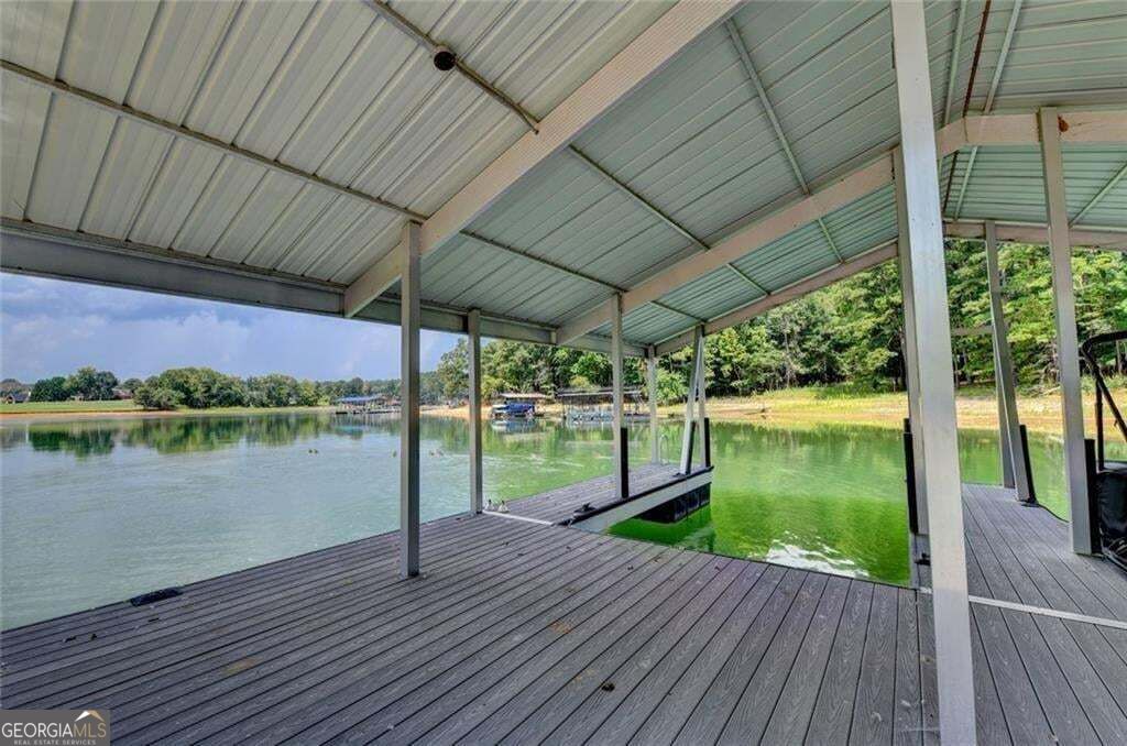7470 Fields Drive Property Photo 11