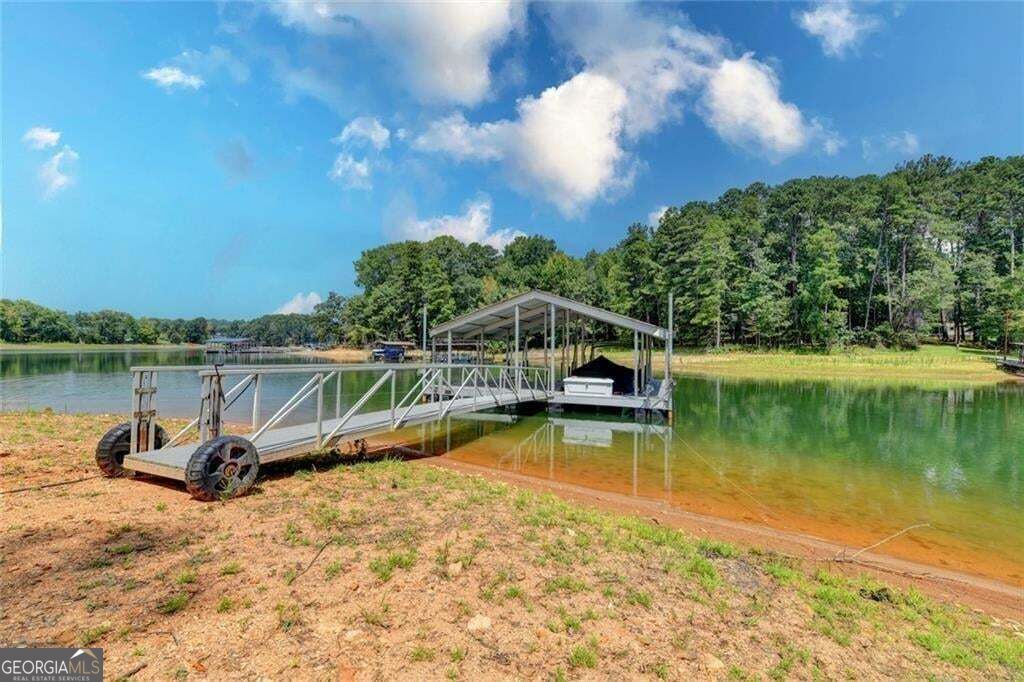 7470 Fields Drive Property Photo 13