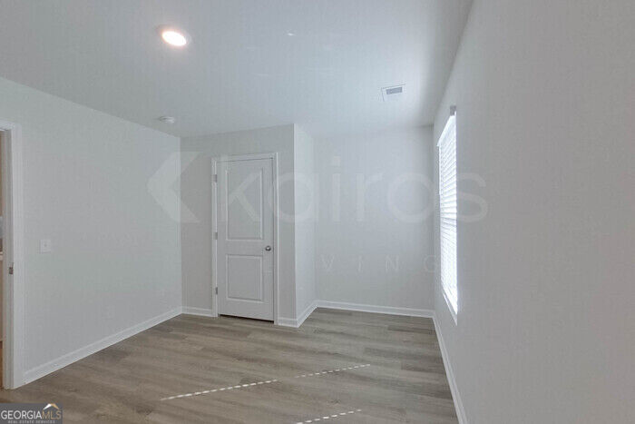 112 Overstreet Way Property Photo 10