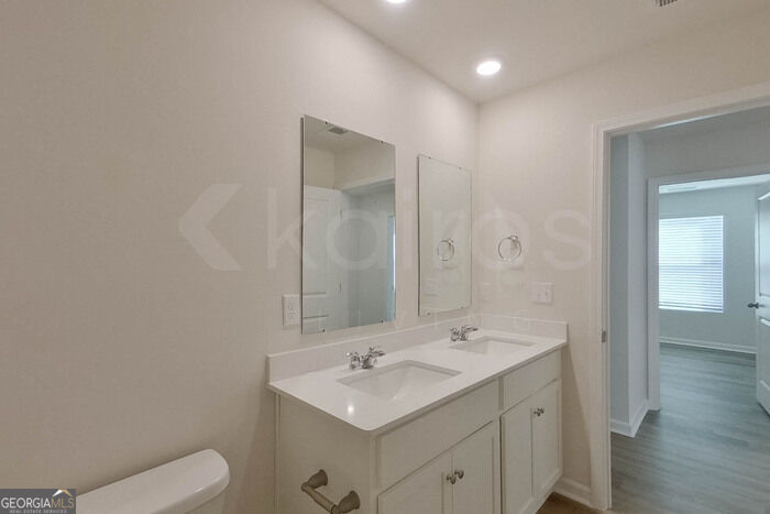 112 Overstreet Way Property Photo 13