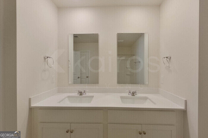 112 Overstreet Way Property Photo 21