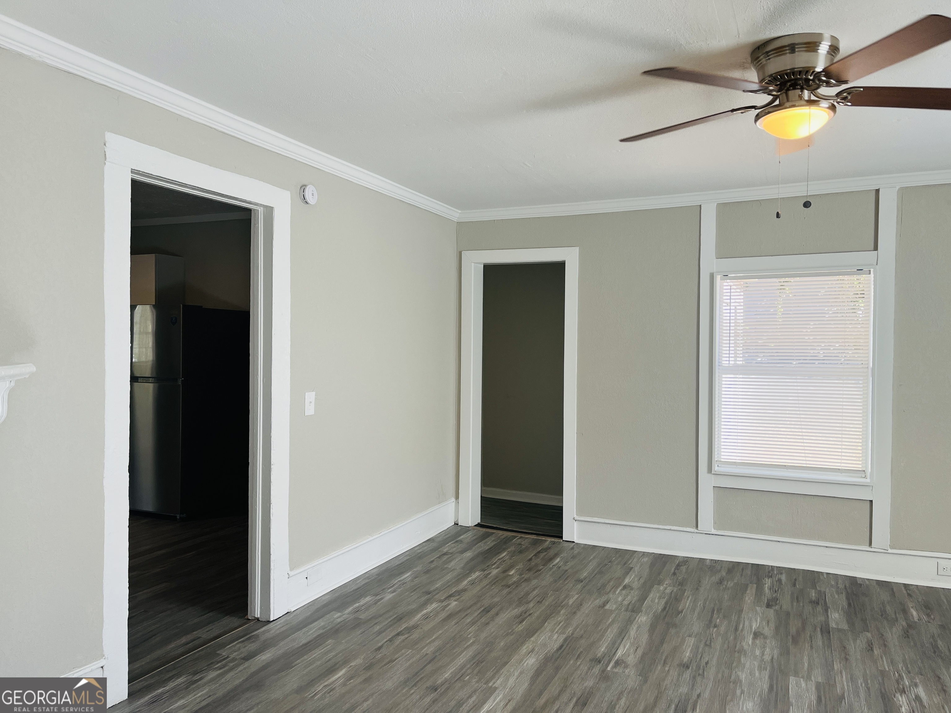 1318 Forrest Avenue Property Photo 4