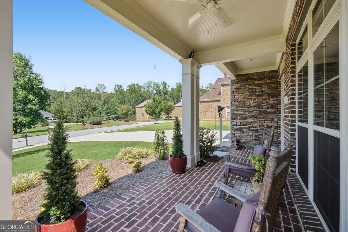 1432 Willis Lake Drive Nw Property Photo 12