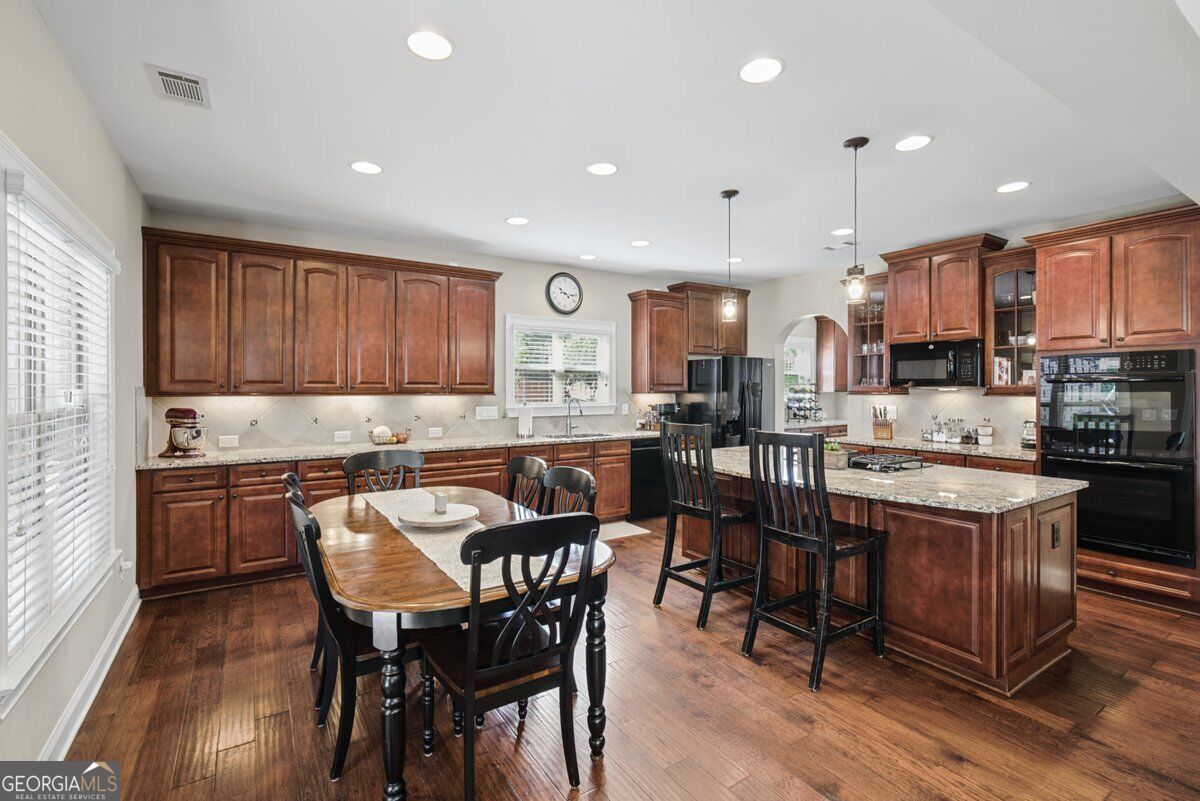 1432 Willis Lake Drive Nw Property Photo 28