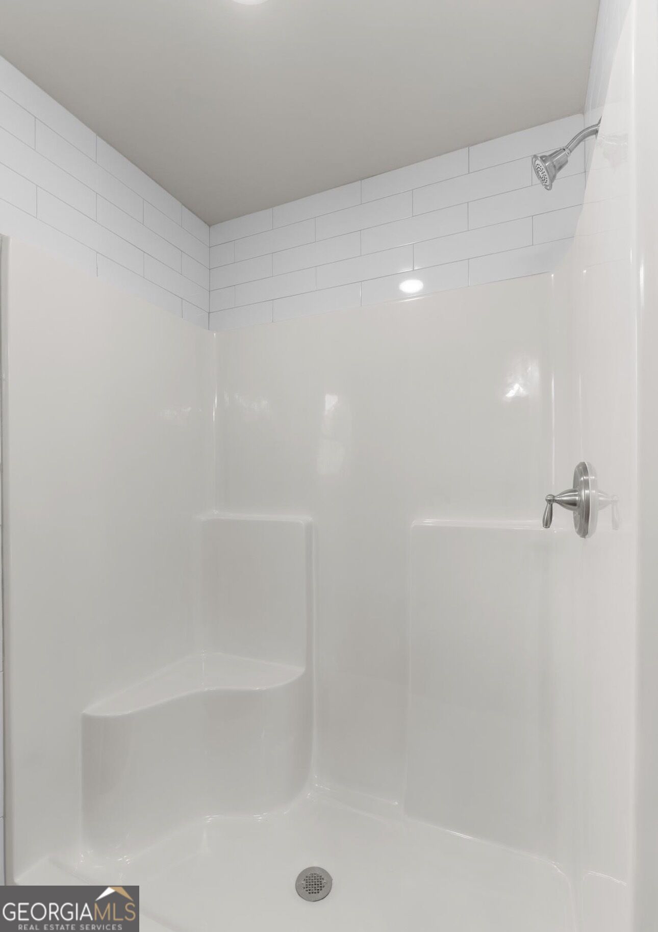 175 Pine St Property Photo 11