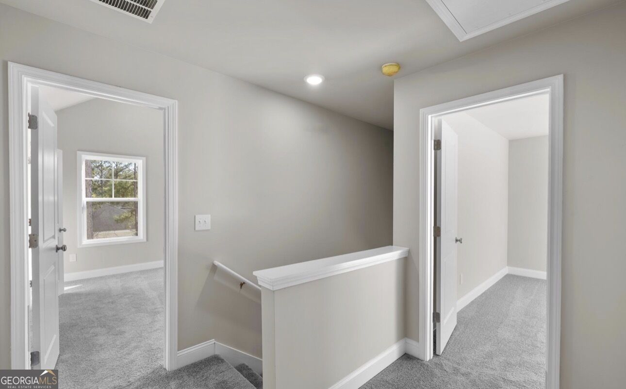 175 Pine St Property Photo 16