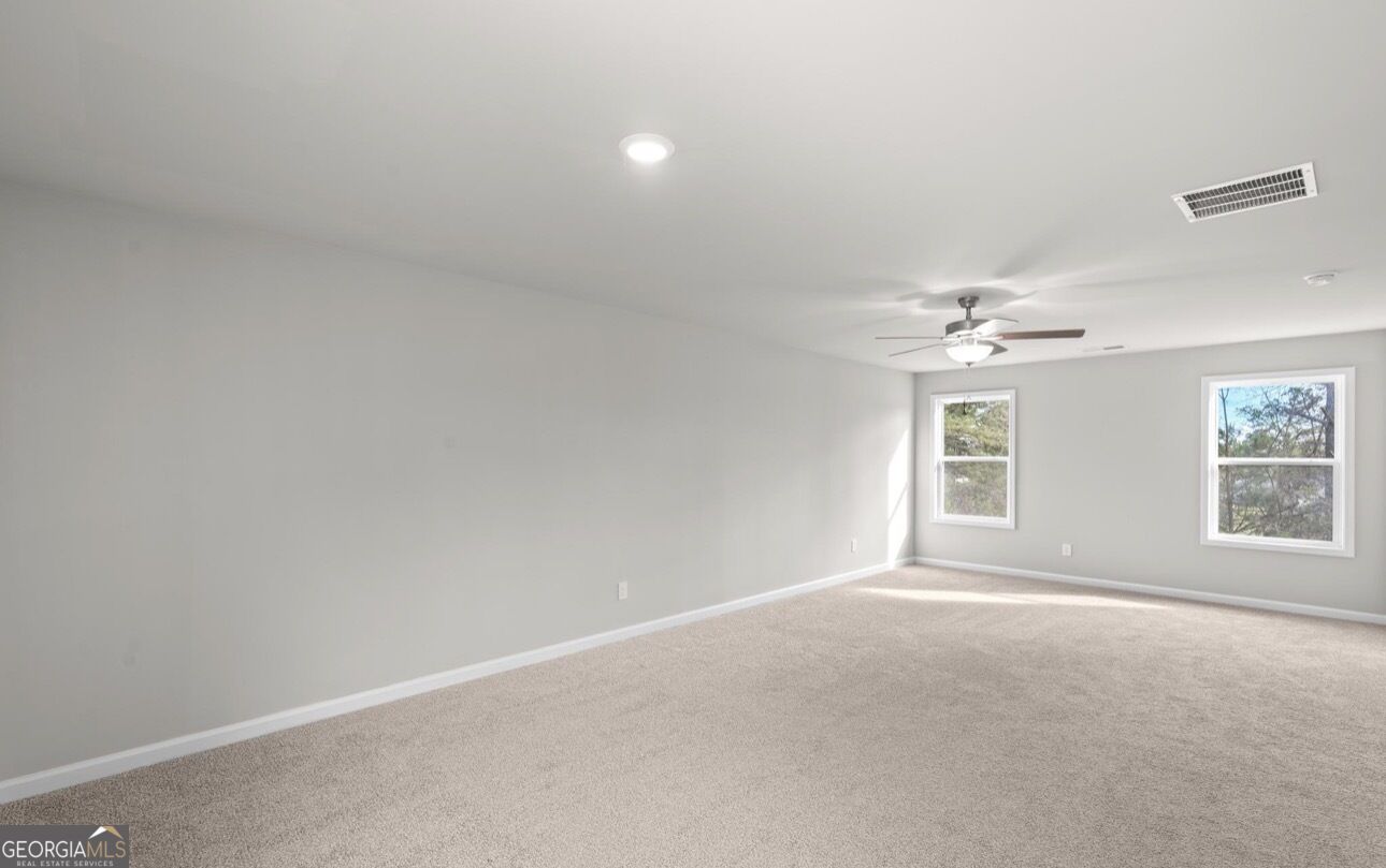 175 Pine St Property Photo 18