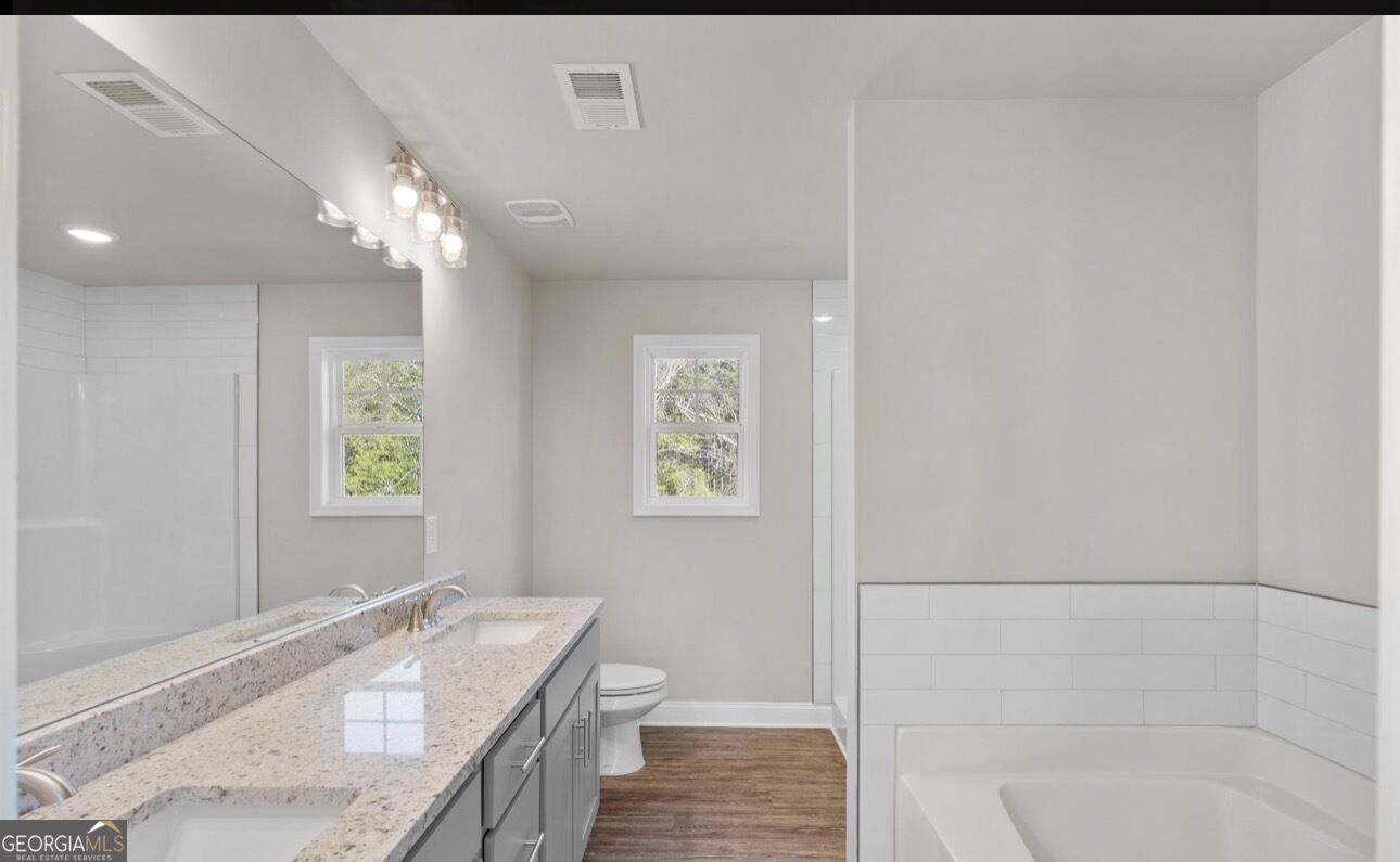 175 Pine St Property Photo 19