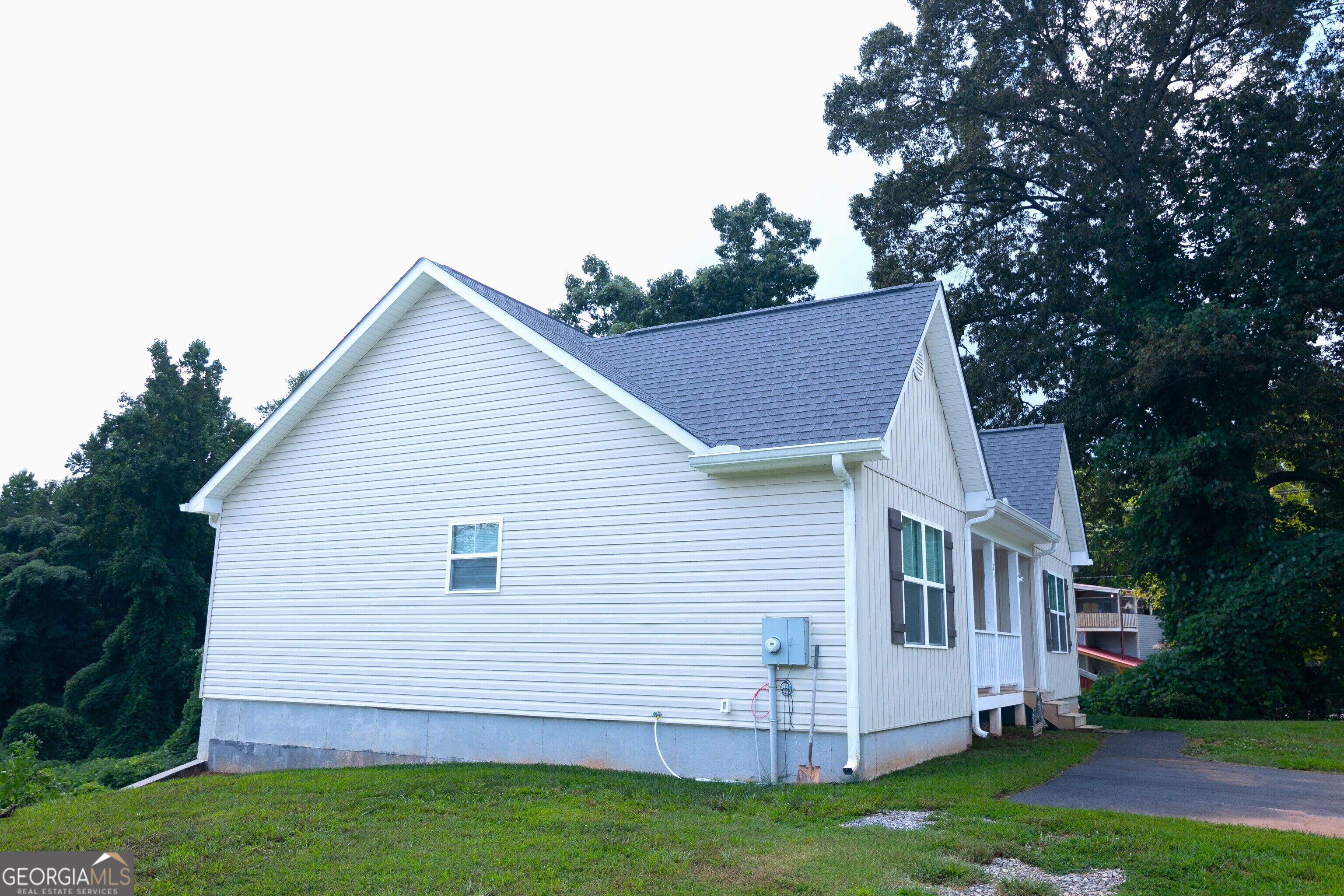 24 Great Works Drive Property Photo 3