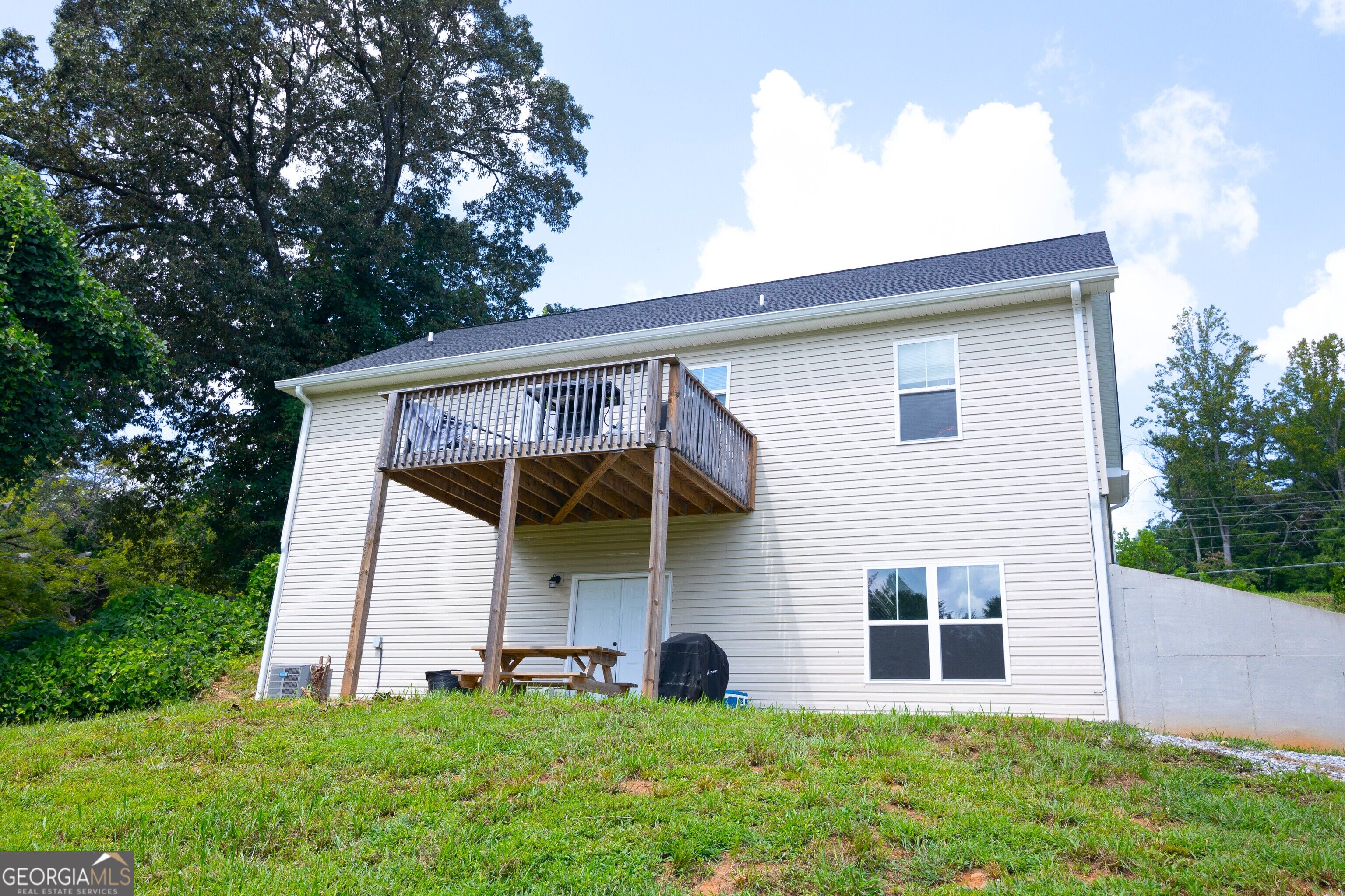 24 Great Works Drive Property Photo 4