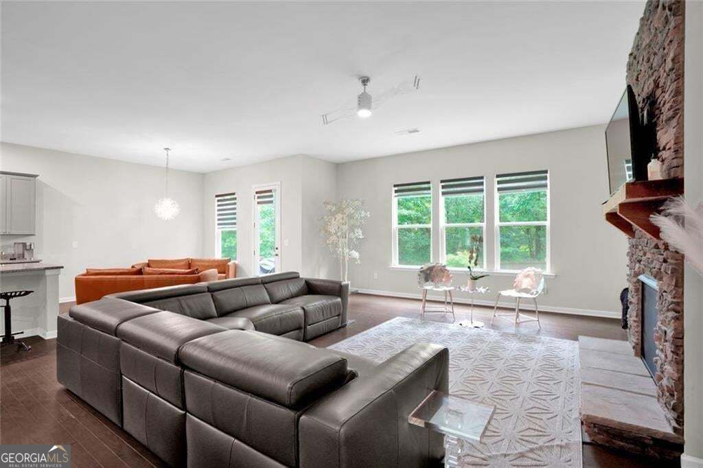 3855 Tamberly Way Property Photo 13