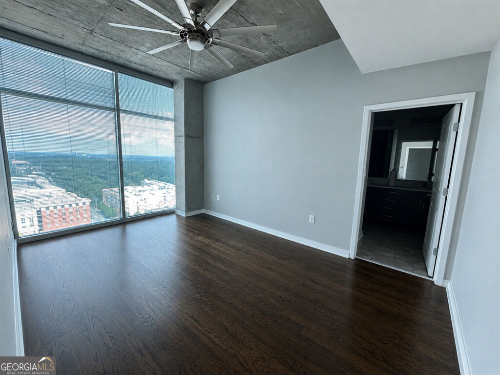 250 Pharr Road Ne Apt 1801 Property Photo 16