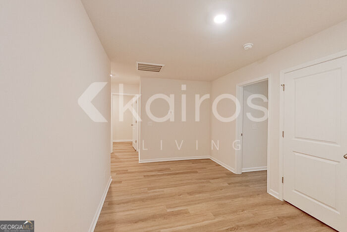 129 Inez Avenue Property Photo 10