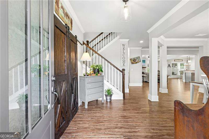 4060 Silverstone Drive Property Photo 6