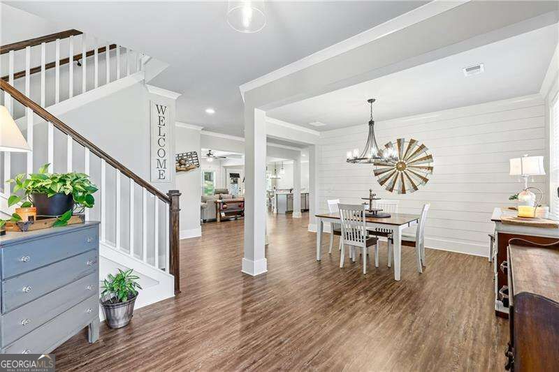 4060 Silverstone Drive Property Photo 7