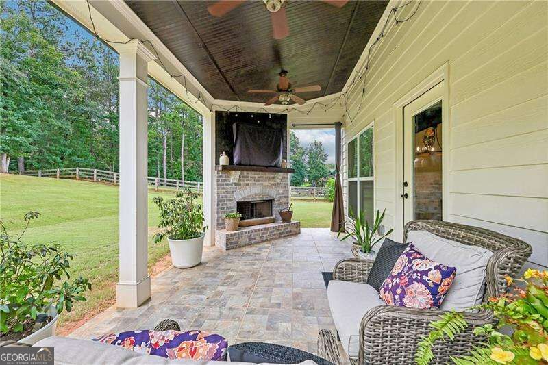 4060 Silverstone Drive Property Photo 46