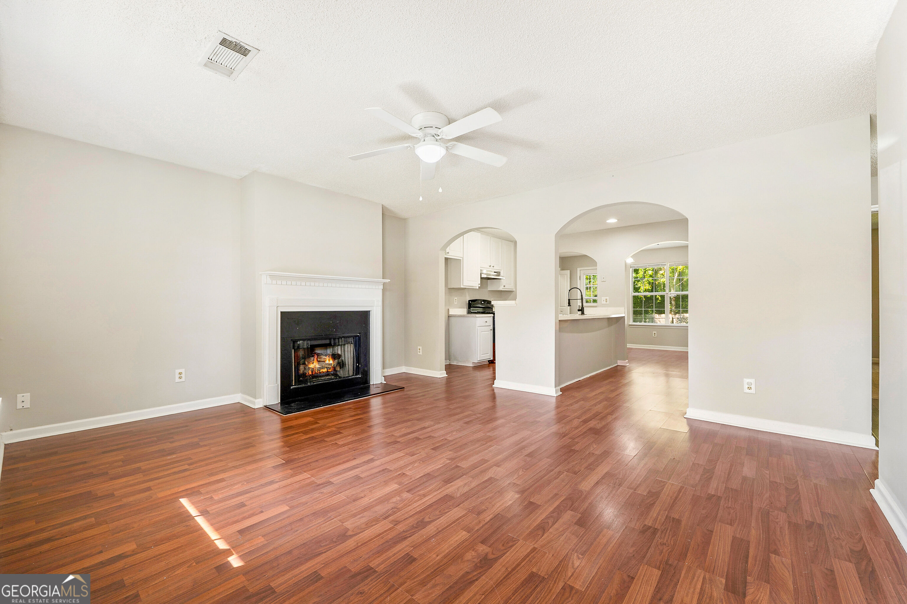6783 Saganaw Drive Property Photo 5