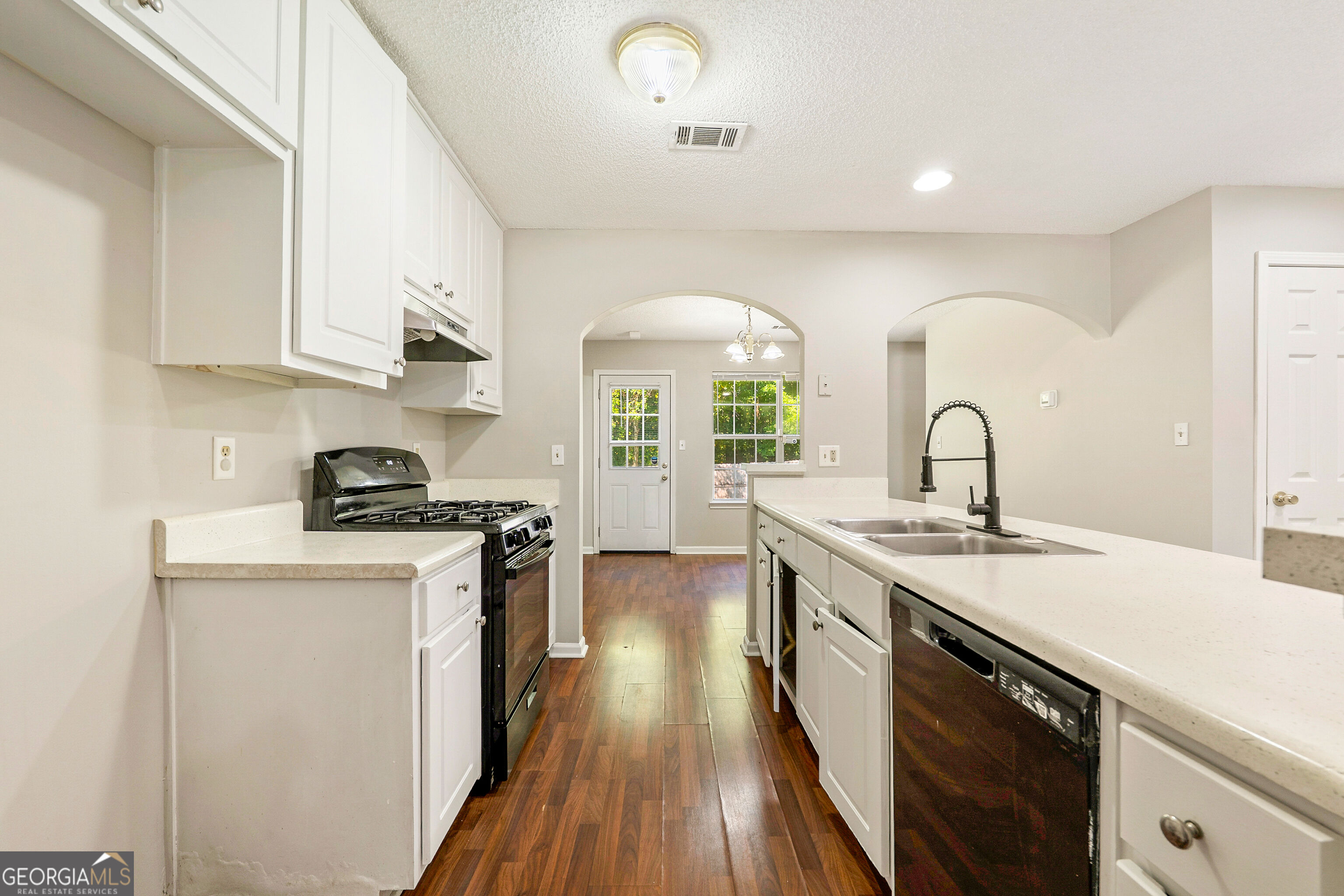 6783 Saganaw Drive Property Photo 9